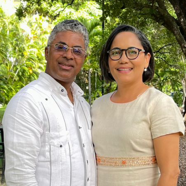 Isidro Liriano y Reyna Claribel